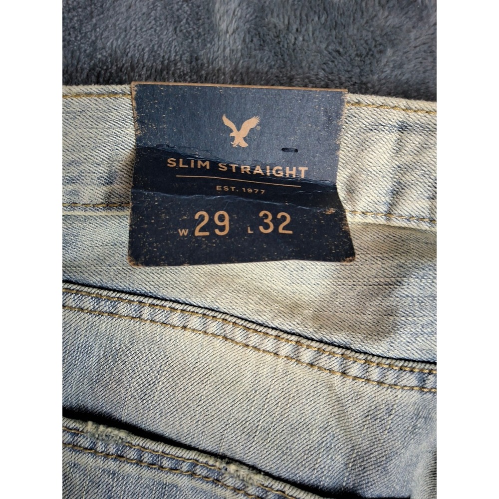 American Eagle Slim Straight Destroyed Light Wash Patched Jeans 29x32 3446-953 - Picture 15 of 16